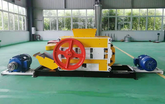 Máquina ahorro de energía de la trituradora del rollo de la velocidad de Clay Brick Production Line High