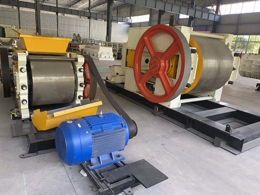 Velocidad de Clay Brick Roller Crusher Machine para el ladrillo que hace la planta