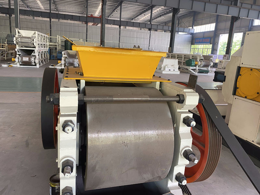 Equipo de proceso de la materia prima de la trituradora de GS1412 Clay Brick Production Line Roller
