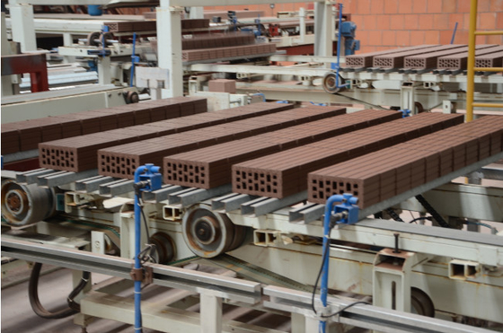 Sistema automático de encargo 220V 380V del cargamento y de la descarga para producir las baldosas