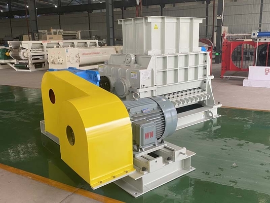 30 - maquinaria de proceso dentada de la materia prima del motor de CA de la trituradora del rollo del doble 70m3/H