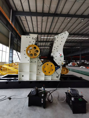 Equipo de la trituradora del molino de martillo de HC1200*2A 380V para el proceso mineral