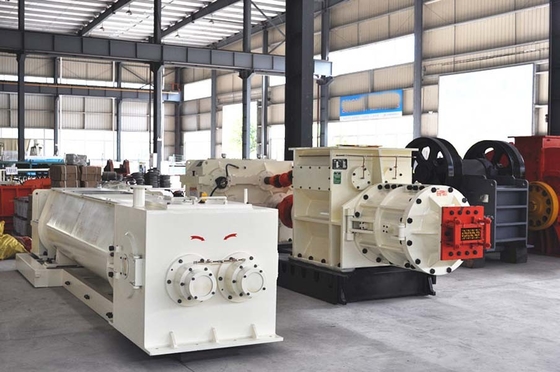 Bastidor que moldea de acero de Clay Brick Extrusion Machine Carbon del extrusor grande del vacío