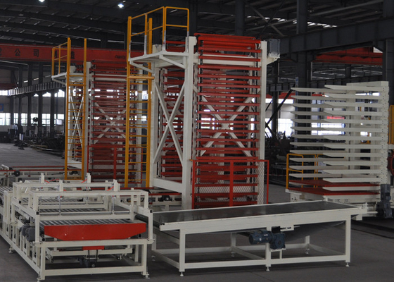 Cargamento automático completo material y descarga de la máquina del sistema para el ladrillo que hace la línea