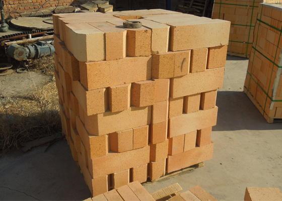 Alto fuego material incombustible Clay Bricks del horno de túnel del ladrillo refractario