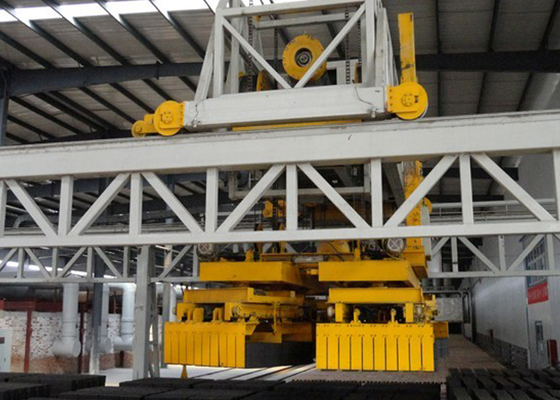 Apiladora del ladrillo completamente auto de la arcilla para capacidad de los bloques del hueco diversa