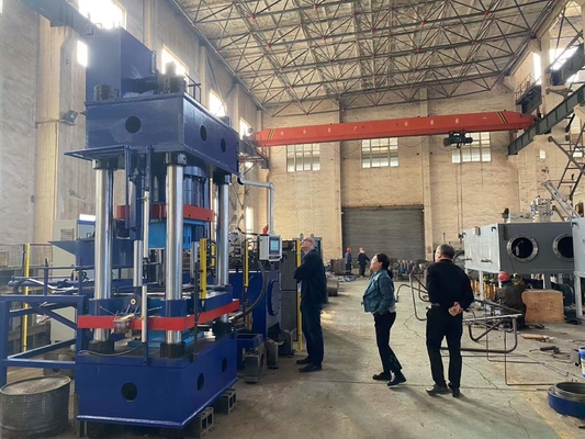 Edificio personalizado Prensa hidráulica de 200 T a 1200 T para la fabricación de ladrillos de alto rendimiento