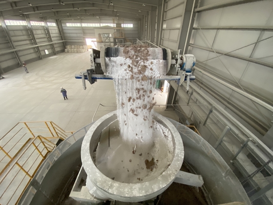Línea de producción de bentonita totalmente automática Equipo Molino de sartén húmedo, máquina de sitio de bentonita