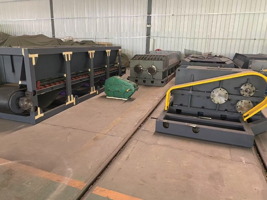Producción de ladrillos de arcilla con doble eje de mezcla de molino de la línea de producción de doble eje de remo mezclador de doble tornillo mezclador